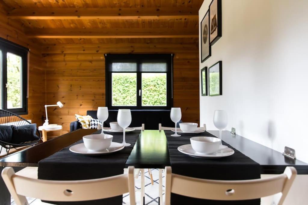 Fins Holiday Home 埃尔默洛 外观 照片